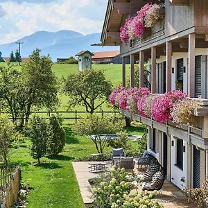  Apartment Hof Hauserbichl